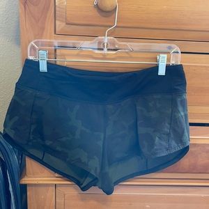 Lululemon Speed Up short 2.5” inseam